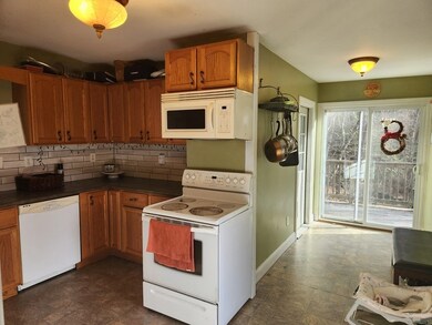 78 Shelter St, Orange, MA 01364 - photo 5