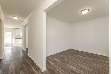 3522 Marksbury Dr, Greensboro, NC 27405 - photo 5