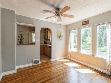 5501 University Ave, Des Moines, IA 50311 - photo 4