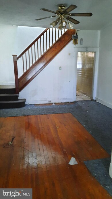 115 S Monastery Ave, Baltimore, MD 21229 - photo 4