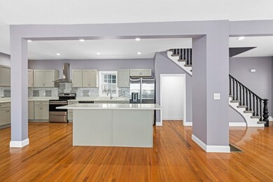 7 Montague St, Worcester, MA 01603 - photo 2