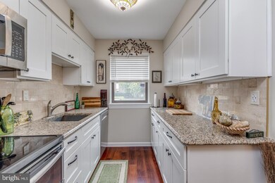 1475 Mount Holly Rd unit M1, Beverly, NJ 08010 - photo 5