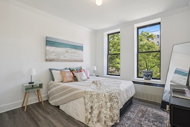 555 Lenox Ave unit 2G, New York, NY 10037 - photo 3