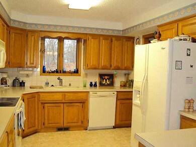 4 Bearley Cir, Bella Vista, AR 72715 - photo 2