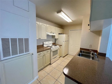 2550 N Alafaya Trail unit 6211, Orlando, FL 32826 - photo 4