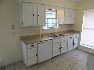 508 W Roanoke St, Broken Arrow, OK 74011 - photo 3