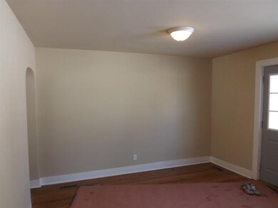 306 W 11th St, La Porte, IN 46350 - photo 4