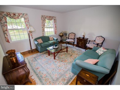 5 Meadow Ln, Wallingford, PA 19086 - photo 4
