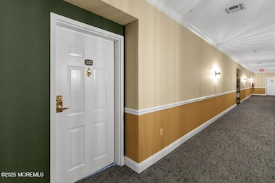 325 Regency Place unit 325, Woodbridge, NJ 07095 - photo 3