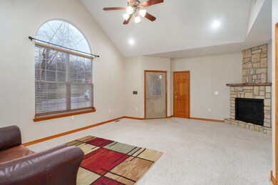 902 N 39th St, Nixa, MO 65714 - photo 6