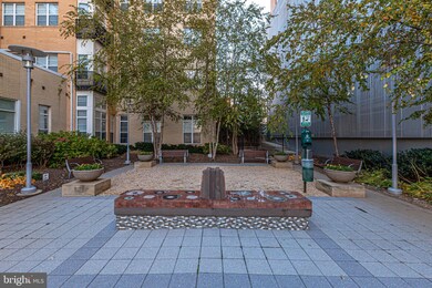 Silverton Condominiums, Silver Spring, MD 20910 - photo 4