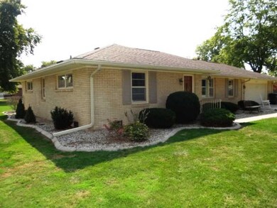 3707 Westfield Dr, Anderson, IN 46011 - photo 2