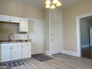 447 N Loudoun St unit 3, Winchester, VA 22601 - photo 3