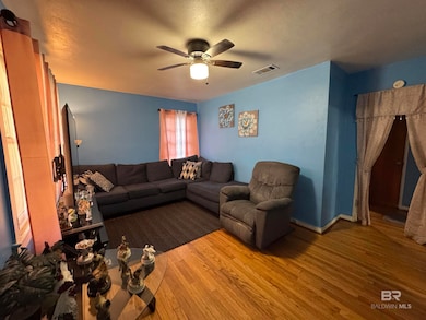 105 11th Ave, Mobile, AL 36611 - photo 2
