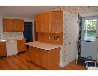 205 Bent St, Franklin, MA 02038 - photo 4