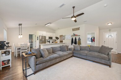 16-web-or-mls-3407 Mclain Dr-12