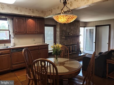 904 Forbes St, Blackwood, NJ 08012 - photo 6