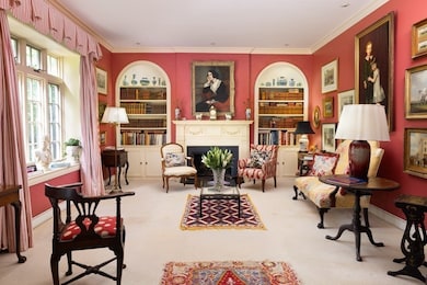 120 Codman Rd, Brookline, MA 02445 - photo 6