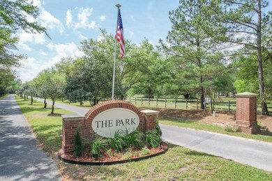 297 Parkside Cir, Crawfordville, FL 32327 - photo 2