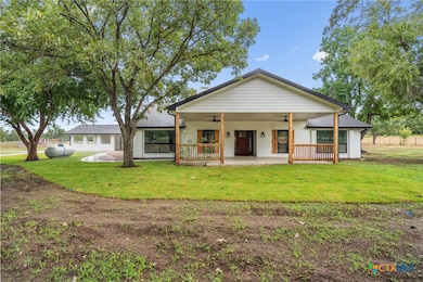 1037 Western Hills Rd, Rockdale, TX 76567 - photo 2