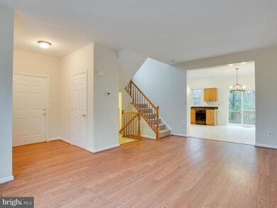 46790 Lawnes Creek Terrace, Sterling, VA 20165 - photo 4