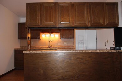 815 Duke Dr unit 207, Grand Forks, ND 58201 - photo 6