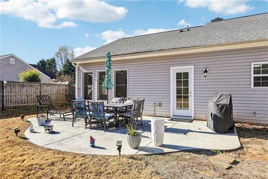 809 Custom Ln, Winder, GA 30680 - photo 6