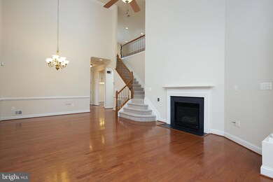 13121 Brooktree Ln, Laurel, MD 20707 - photo 7