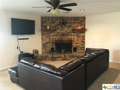 311 Skyview Cir, Troy, TX 76579 - photo 3