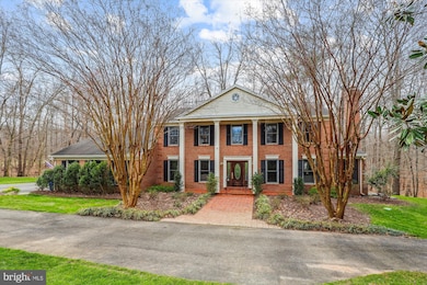 8730 Mountain Valley Rd, Fairfax Station, VA 22039 - photo 3