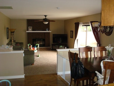 1755 El Verano St, Redding, CA 96002 - photo 4