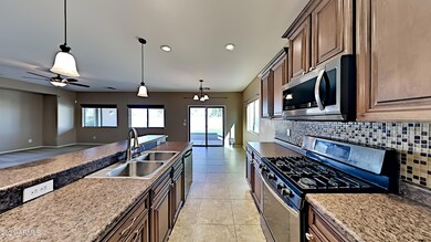 810 W Reeves Ave, San Tan Valley, AZ 85140 - photo 4