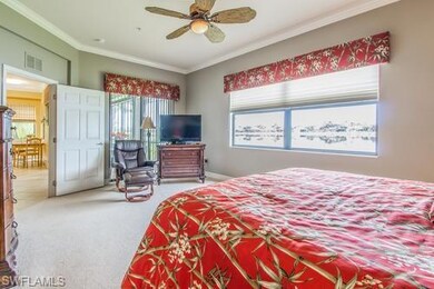 Huge Master Suite with Grand Lake view