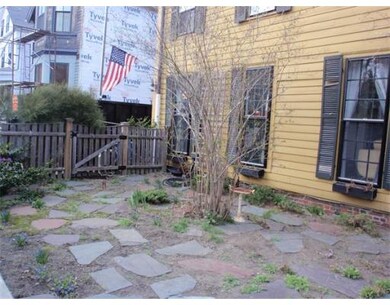 11 William St unit 1, Cambridge, MA 02139 - photo 3