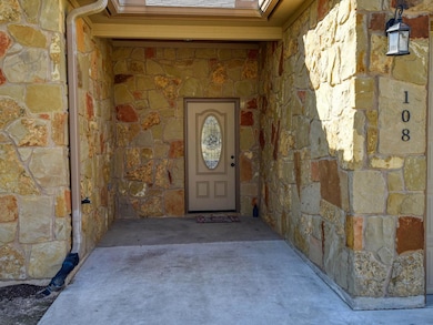 108 Pohakuloa Dr, Bastrop, TX 78602 - photo 6