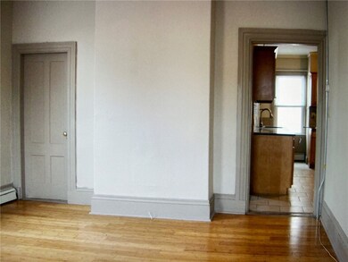 118 Sutton St, Providence, RI 02903 - photo 3
