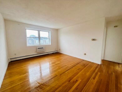 59 Prospect St unit D3, Marblehead, MA 01945 - photo 4