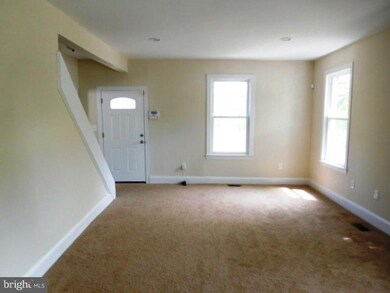 2100 Virginia Ave, Hyattsville, MD 20785 - photo 2