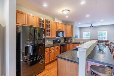 2132 Danville Dr, Pennsburg, PA 18073 - photo 6