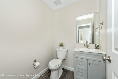 14 Stuart Dr unit 5, Freehold, NJ 07728 - photo 5