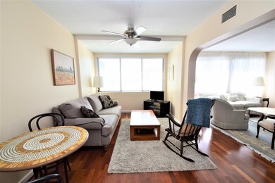 250 Hammond Pond Pkwy unit 309N, Chestnut Hill, MA 02467 - photo 4