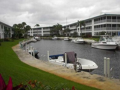 Waterfront/Dock/Pier.