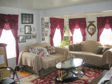 59 Cypress St, Long Branch, NJ 07740 - photo 4