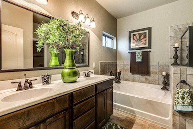 11544 Wayne Carreon St, El Paso, TX 79927 - photo 6