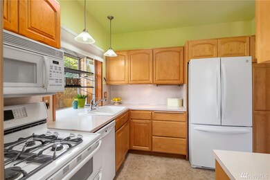 1417 S 259th St, Des Moines, WA 98198 - photo 6