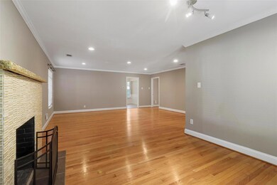 6869 Burwood Ln, Dallas, TX 75214 - photo 5