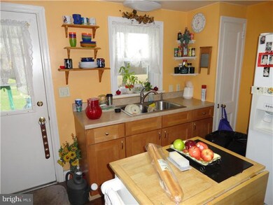 952 Penns Park Rd, Newtown, PA 18940 - photo 4