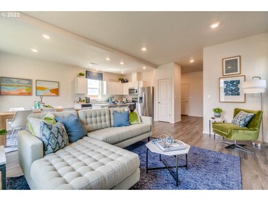 2972 V St, Springfield, OR 97477 - photo 7