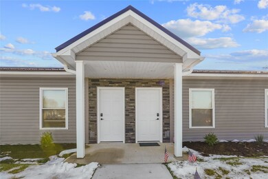 423 W 3rd St unit 3, Waterford, PA 16441 - photo 4