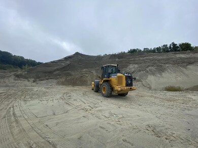 7-Lots of sand and good bankrun gravel r